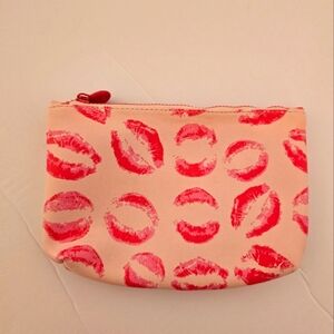 Ipsy makeup/coin purse